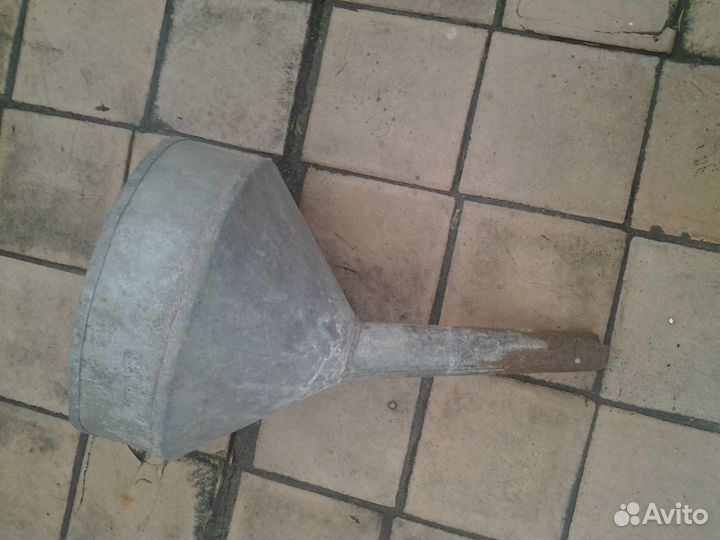 Лейка-воронка