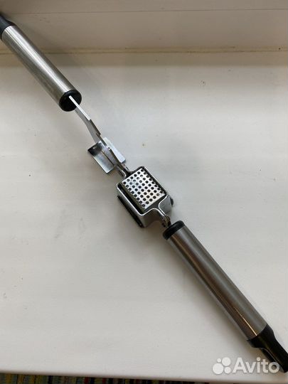 Чеснокодавка