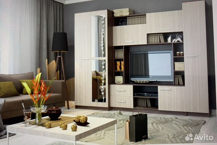 Стенка в гостиную