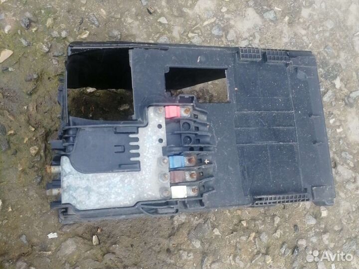 Площадка под акб ситроен с4