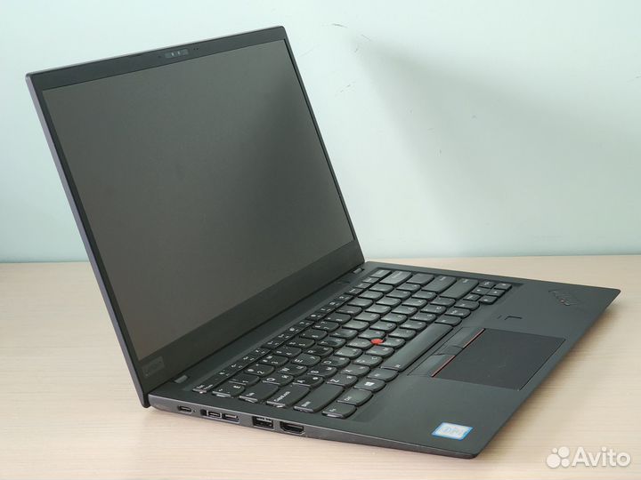 Топовый ультрабук ThinkPad X1 Carbon 6 на i7 Gen 8