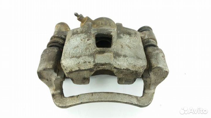 Суппорт задний правый Mitsubishi Sigma F16A 6G72