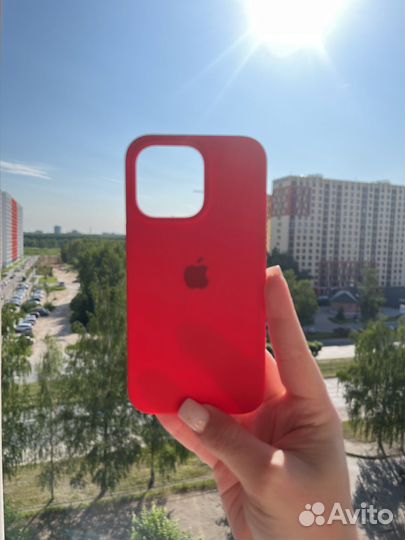 Чехол на iPhone 12 про и 13 про