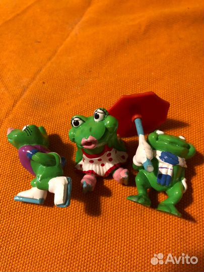 Лягушки фигурки киндер сюрприз