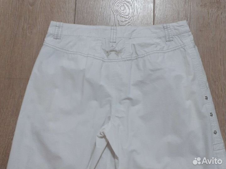 Шорты женские