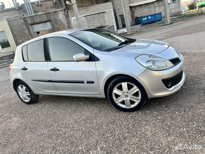 Renault Clio 1.6 МТ, 2006, 195 000 км