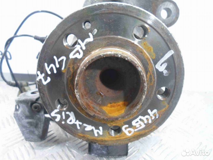 Кулак поворотный левый Mercedes Metris W447