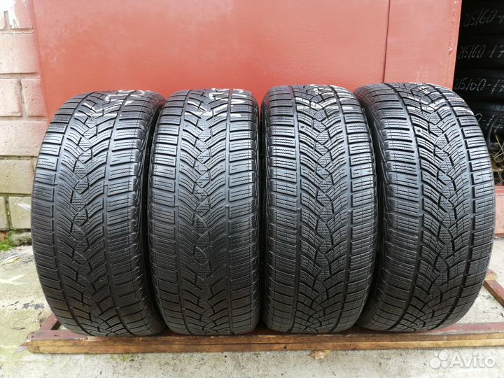 Goodyear UltraGrip Performance Gen-1 225/50 R17 98H