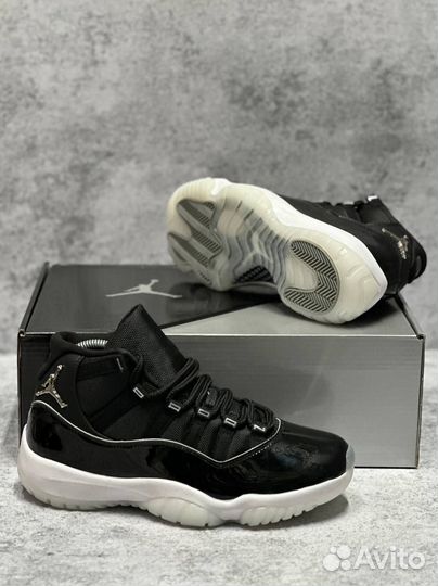 Nike Air Jordan 11 Retro