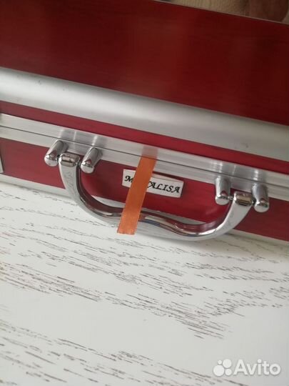 Набор кухонных ножей с кейсом новый