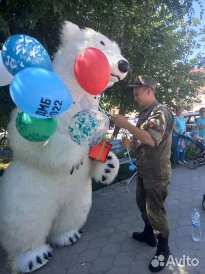 Праздничный мишка