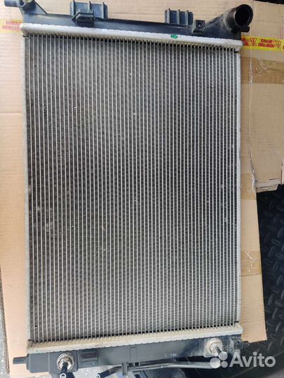 Радиатор охлаждения двигателя kia ceed jd