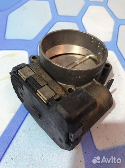 Дроссельная заслонка 077133062A