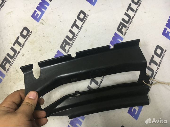 Панель стойки передняя правая Форд Фокус 2