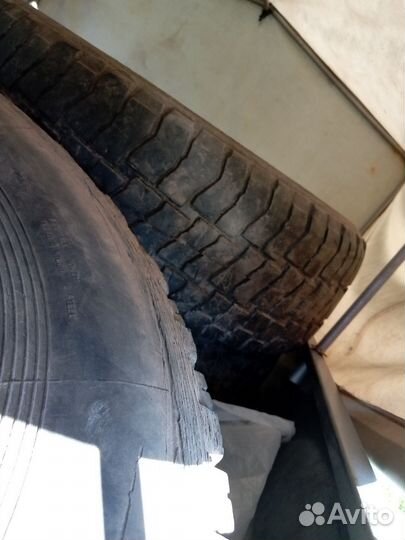 Accelera 651 235/75 R15