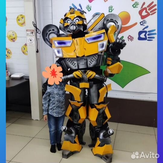 Робот Бамблби+аниматор