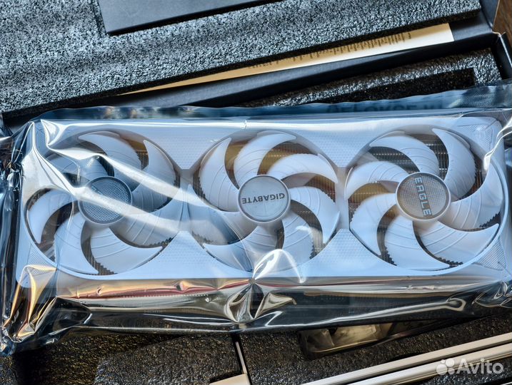 Gigabyte RTX 5070 Ti eagle OC ICE 16 гб (Гарантия)