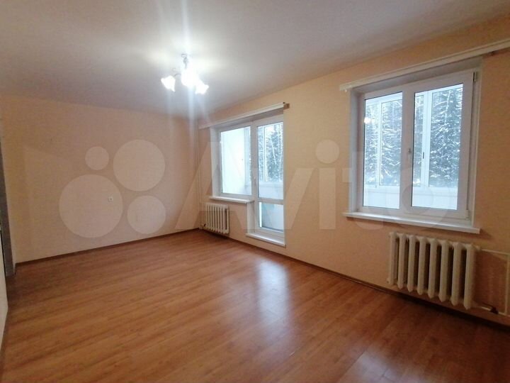 Комната 19,6 м² в 2-к., 2/10 эт.