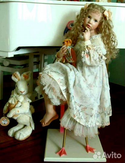Продам редкую коллекционную куклу