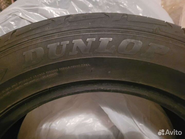 Dunlop SP Sport LM701 215/60 R17
