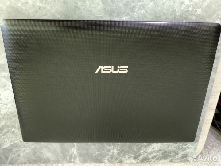 Ноутбук Asus