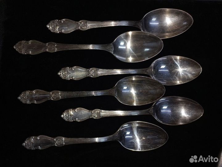 Набор столовых приборов 