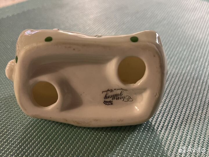 Фигурка щенка