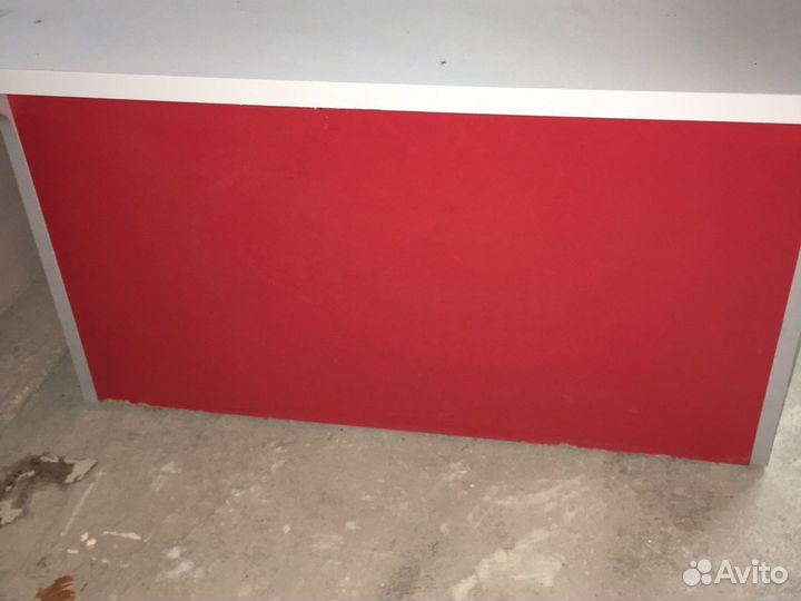 Тумба со стеклом