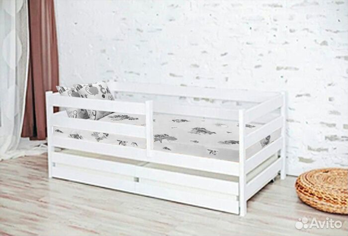 Кроватка для малыша с бортиком берёза софа эко