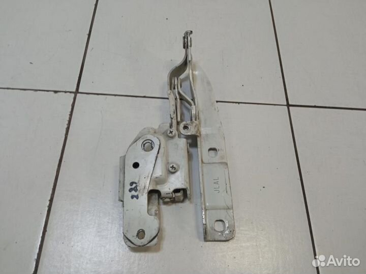Петля капота левая Infiniti Q50 V37