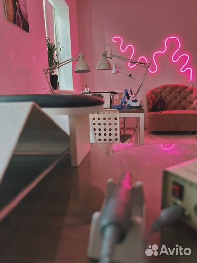 Рабочее место для мастера маникюра