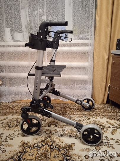 Ходунки для взрослых на колесах