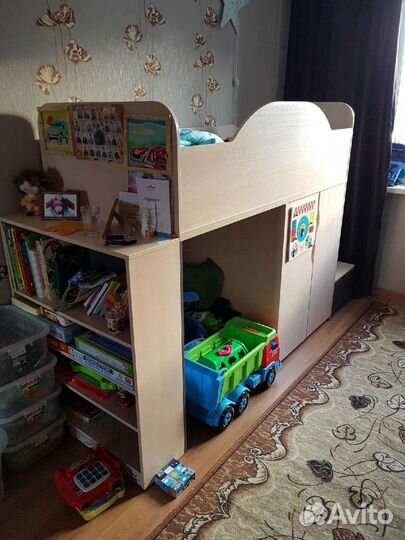 Кровать чердак для дошкольника, подростка