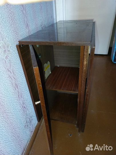 Стол- книжка