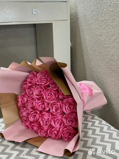 Букет из атласных лент. Сладкие букеты