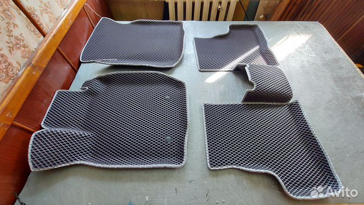 Коврики LADA Largus