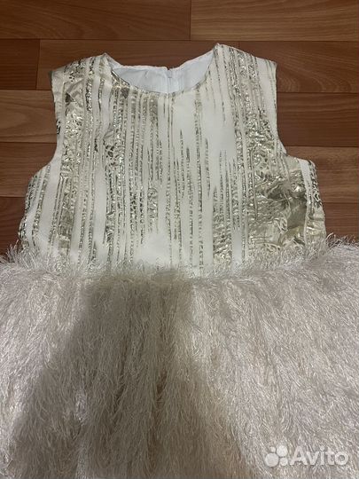 Детское нарядное платье 128