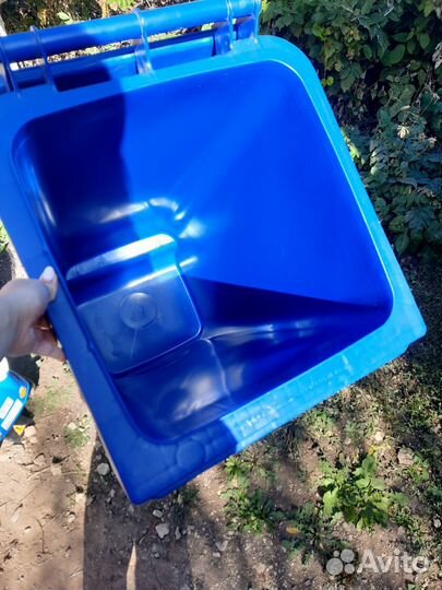 Новый Мусорный контейнер (бак) пластиковый 120л