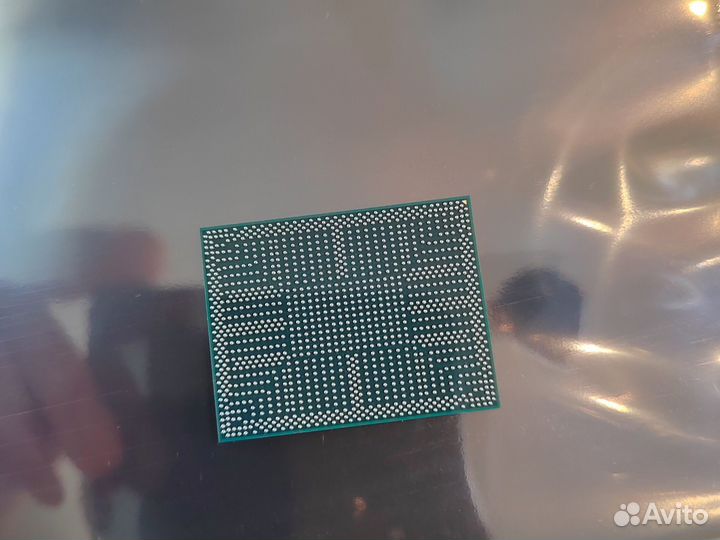 SR2Z7 Intel Mobile Celeron N3350