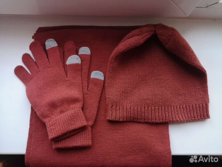 Шарф, шапка, перчатки