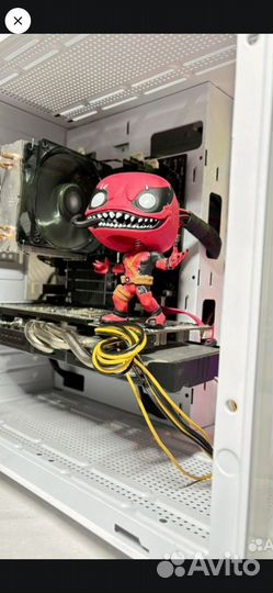 Игровой компьютер в сборе