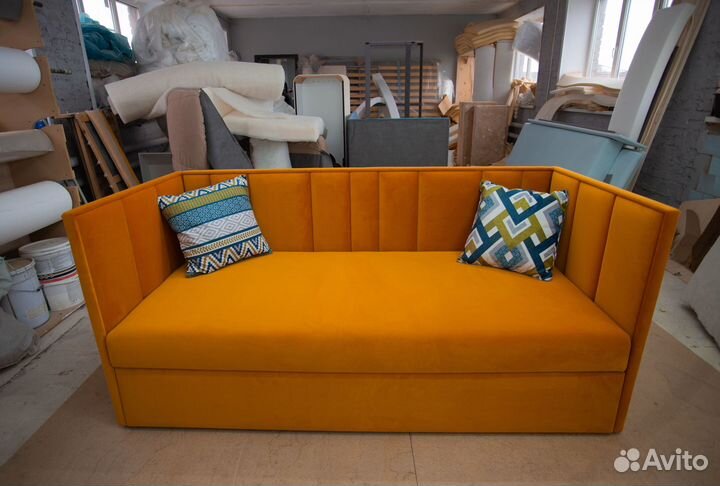 Кровать детская с матрасом с ящиками