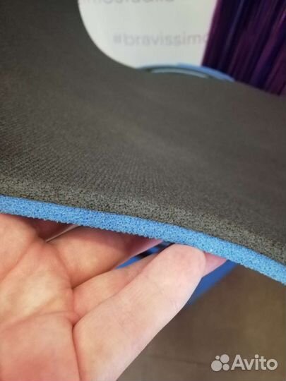 Коврик для йоги и фитнеса