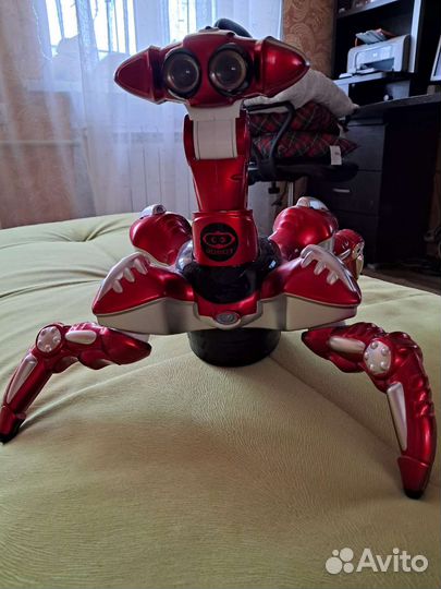 Робот радиоуправляемый Angelic Monster TT388