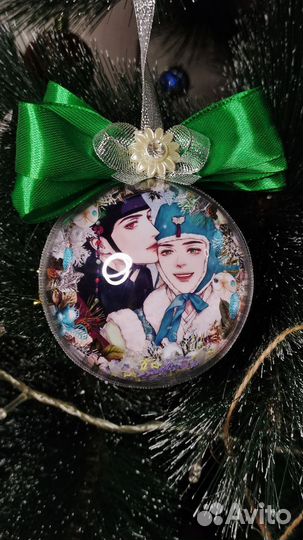 Новогодние шарики ручной работы по манхвам