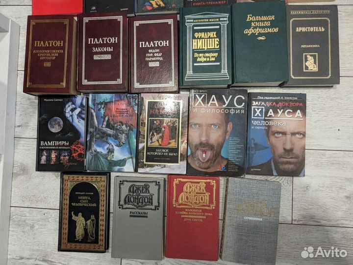 Книги (нон-фикшен, худож, науч) + Подарок (книга)