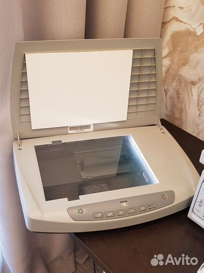 Сканер HP Scanjet 5590P