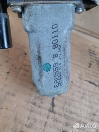 Стеклоподьемник передний Волга Сайбер