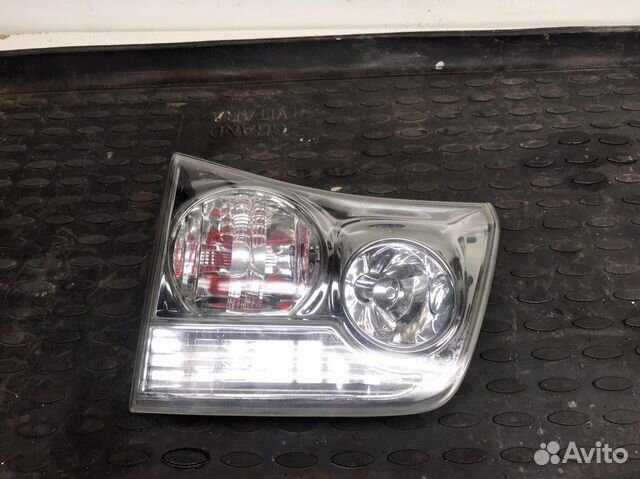 Фонарь крышки багажника Lexus RX 2 330