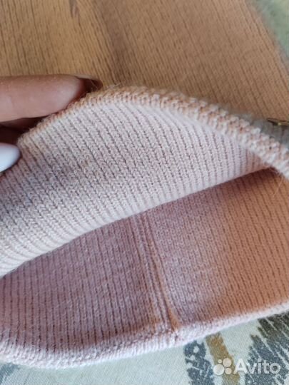 Шапка женская вязаная